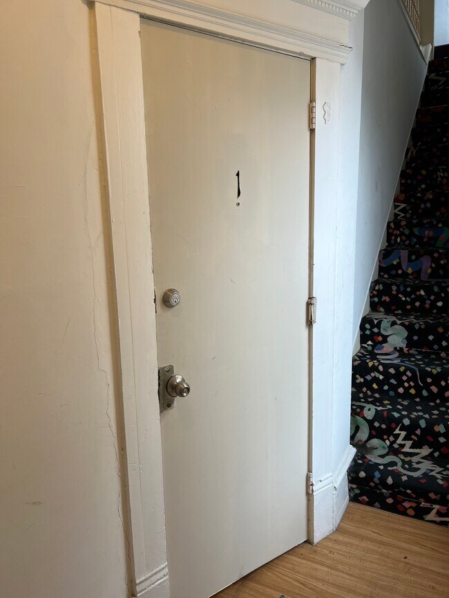 Foto del edificio - 2605 Monterey Ave