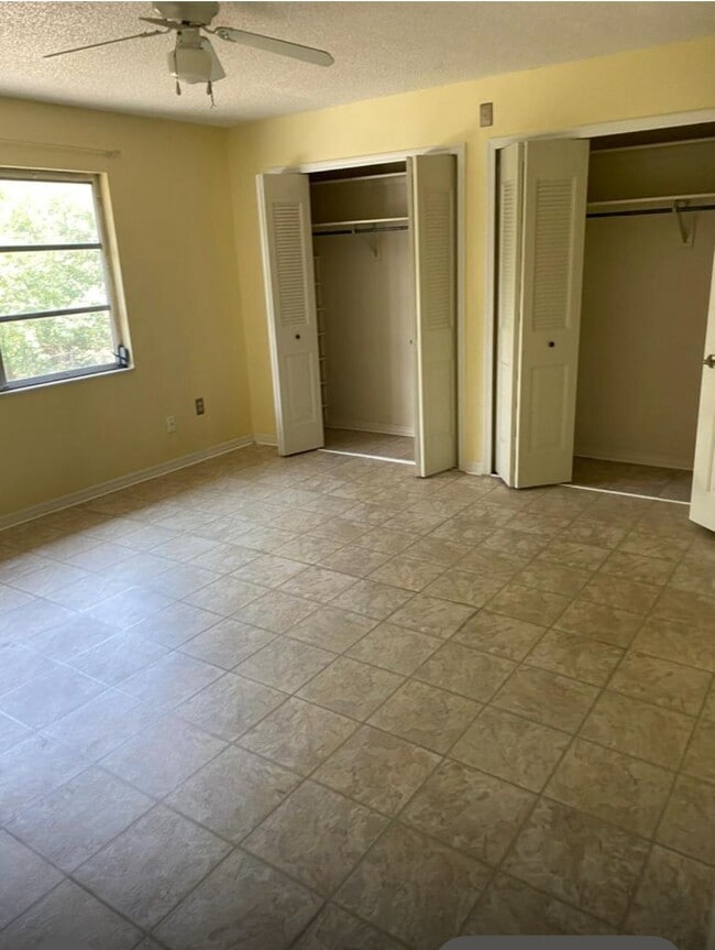 Building Photo - 7290 Daniel Webster Dr