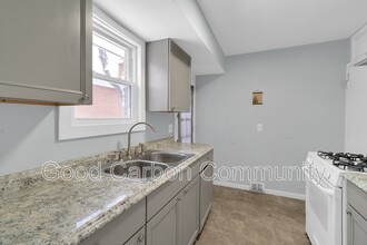 Building Photo - 56 Janice St