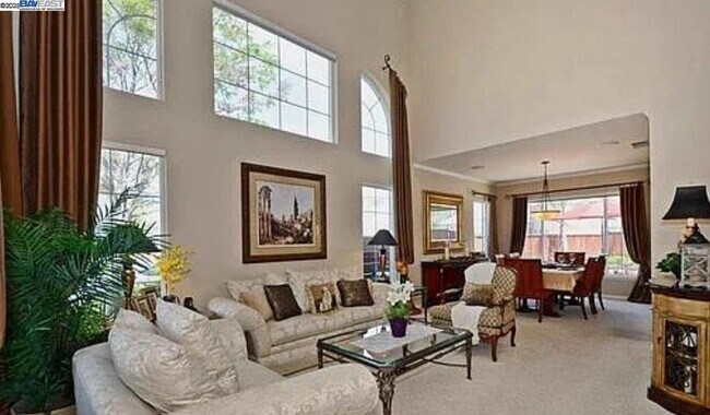 Foto del edificio - 2608 Rasmussen Ct