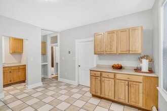 Building Photo - 109 Harrishof St