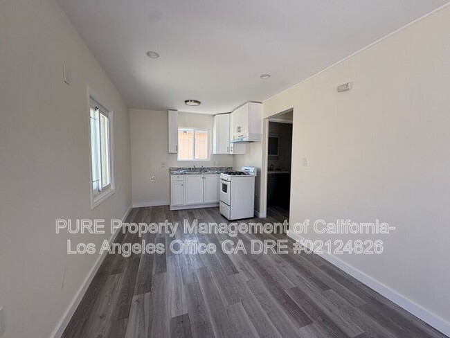 Foto del edificio - 10308 Buford Ave