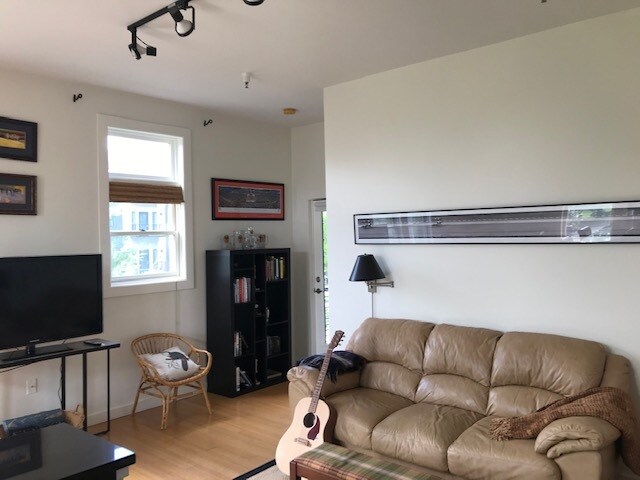 Foto del edificio - 1706 18th Ave S