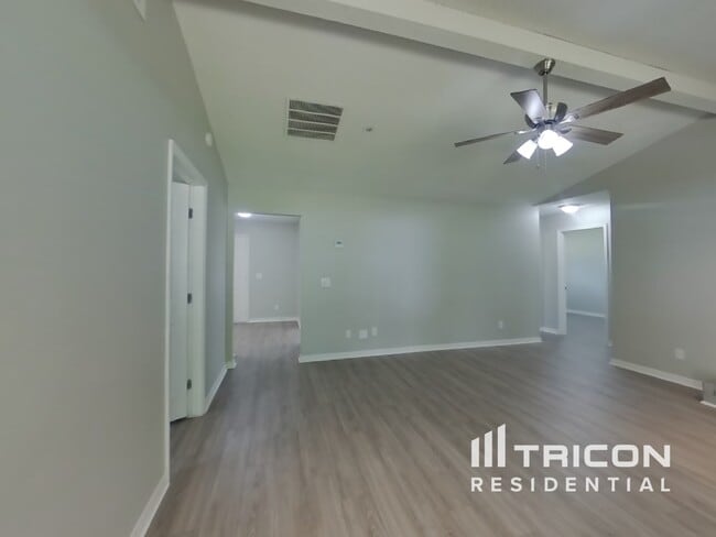 Foto del edificio - 7145 Catina Ct