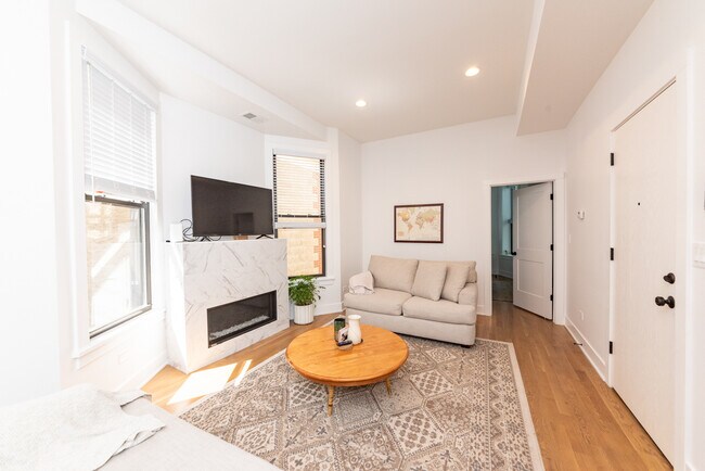 Foto del edificio - 3517 N Reta Ave