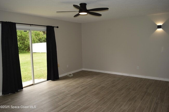 Building Photo - 1234 Randy Ave SE