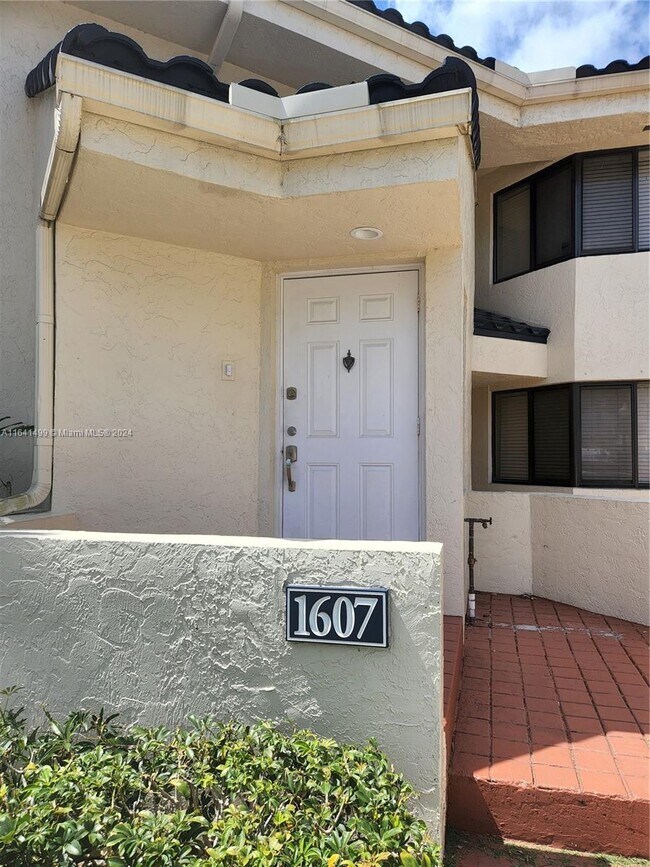 Foto del edificio - 1607 NW 81st Way