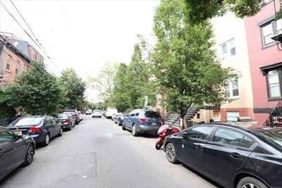Foto del edificio - 517 Bloomfield St