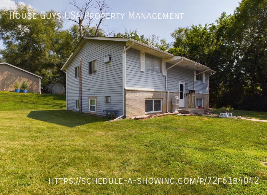 Primary Photo - 15411 Barat Ave