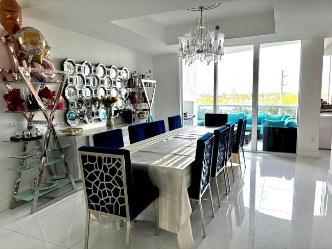 Foto del edificio - 16001 Collins Ave