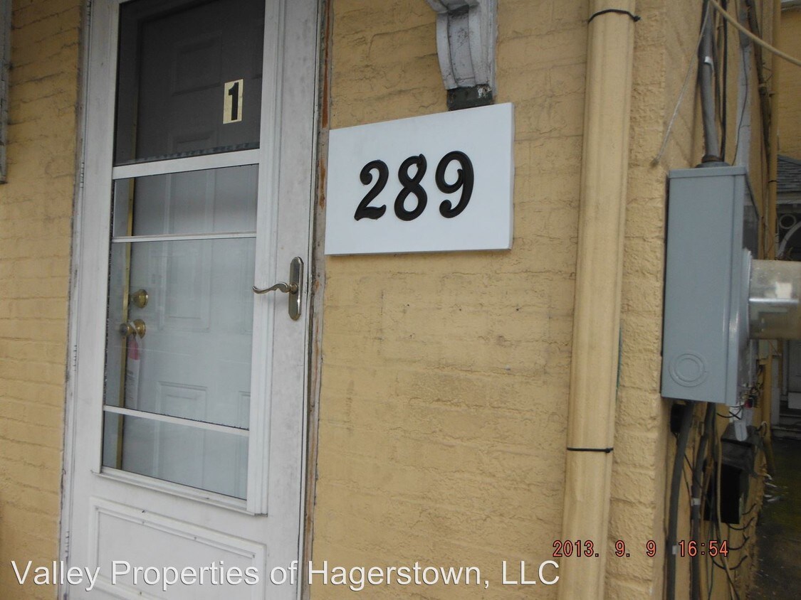Primary Photo - 289-291 Lincoln Way W