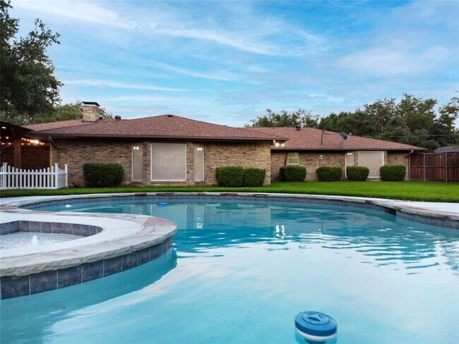 Foto del edificio - 1021 Villa Siete