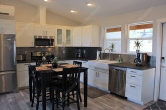 Building Photo - 2485 NW Todds Crest Dr