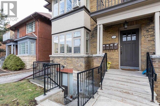 Building Photo - 969 Avenue Rd