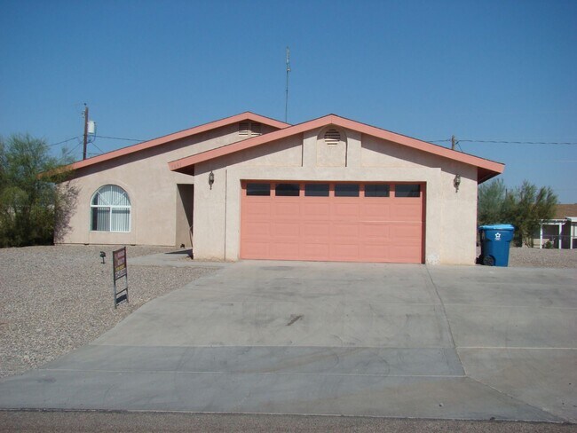 Foto del edificio - PENDING APPROVED APPLICATION!!!-No longer ...