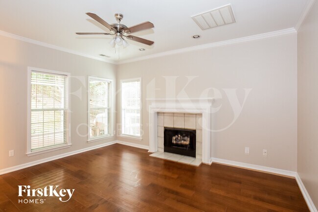 Foto del edificio - 10444 Henbane Ct