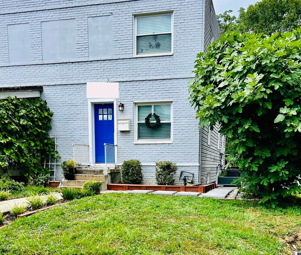 Photo - 3001 16th Rd S (Arlington, VA)