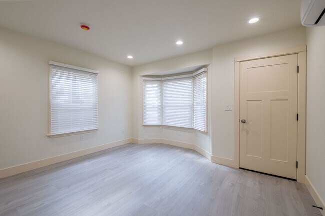 Foto del edificio - Catalina Residences