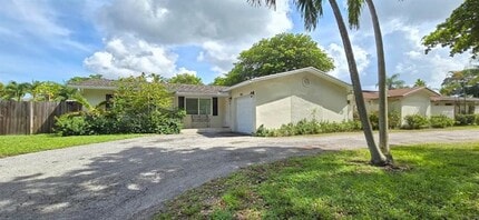 Building Photo - 10253 SW 50th St