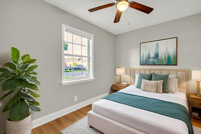 The Oaklyn - The Oaklyn Apartments