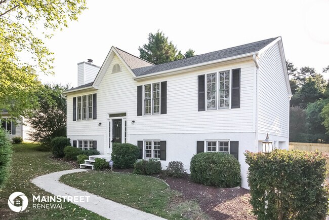 Building Photo - 3591 Robinwest Dr