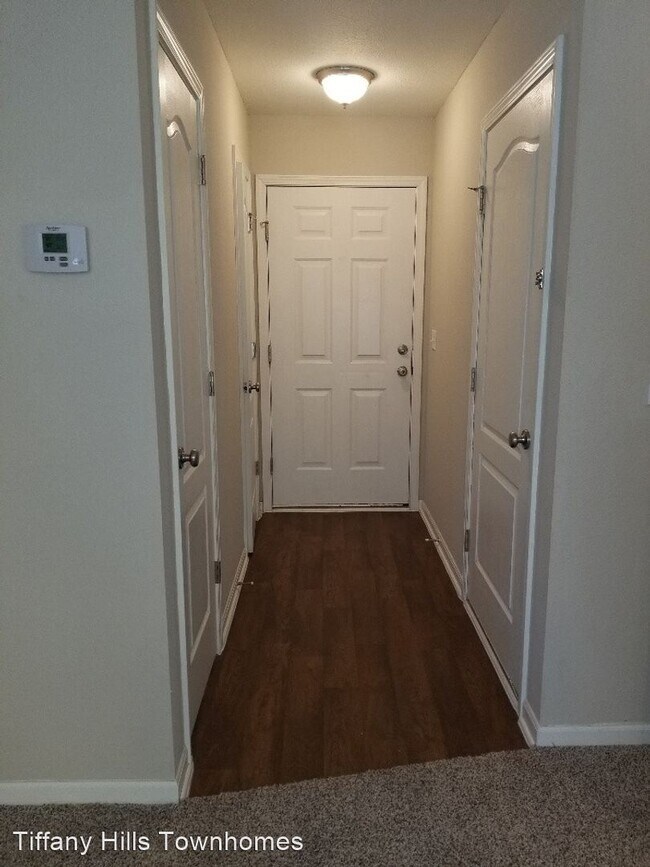 Foto del edificio - 9130 N Helena Ave
