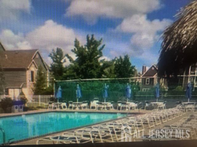 Building Photo - 389 Carhart Ct
