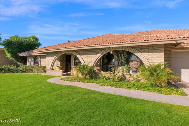 Foto del edificio - 426 E Carol Ann Way