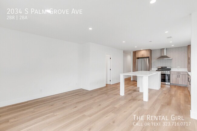 Foto del edificio - 2034 S Palm Grove Ave