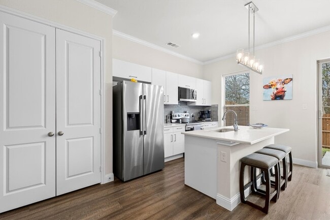 Photo - 6329 Mason Ct Townhome