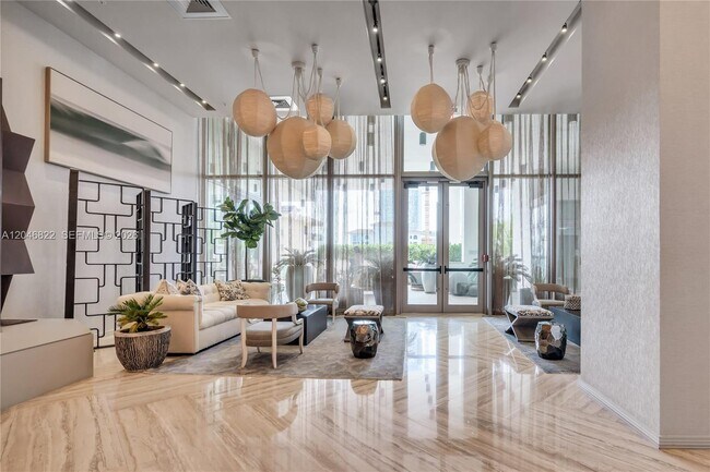 Foto del edificio - 2900 NE 7th Ave