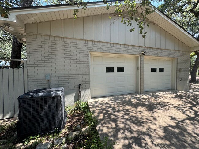 Foto del edificio - 1880 Royal St