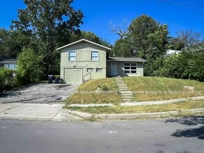 Building Photo - 3812 E 47th Terrace