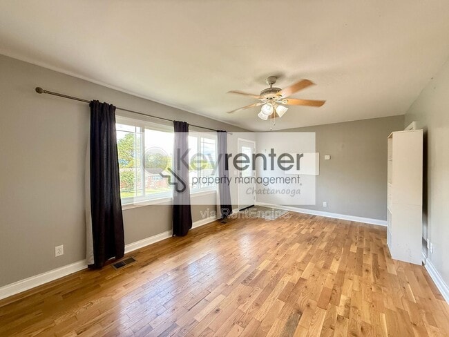 Photo - 7813 Holiday Hills Cir House