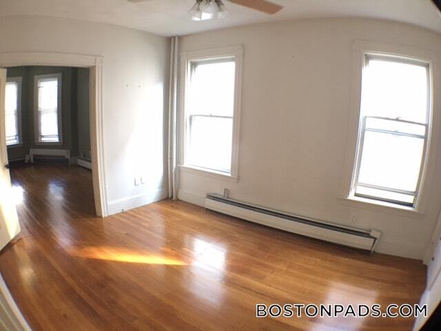 Foto del edificio - 62 Brookside Ave