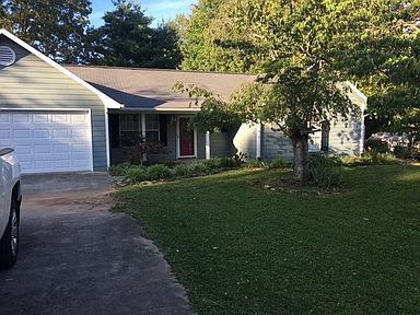 Building Photo - 8438 San Marcos Dr