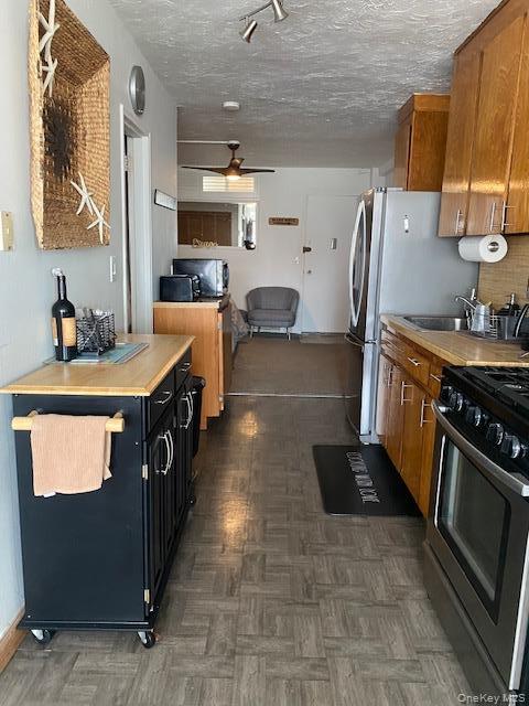 Foto del edificio - 830 Shore 2A