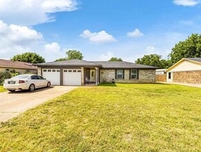 Building Photo - 1109 Tobie Layne St