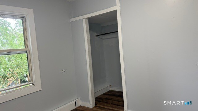 Foto del edificio - 1087 Kossuth St
