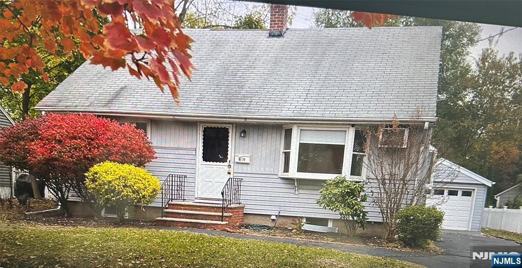 Foto principal - 679 Midwood Rd