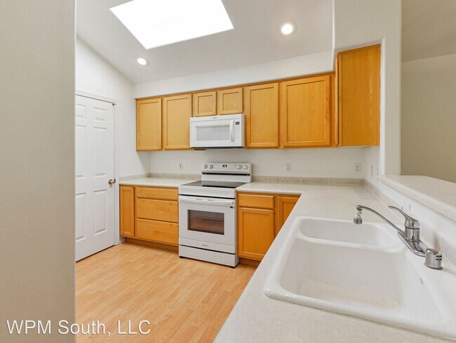 Foto del edificio - 3 br, 2 bath House - 22829 S.E. 241st Pl