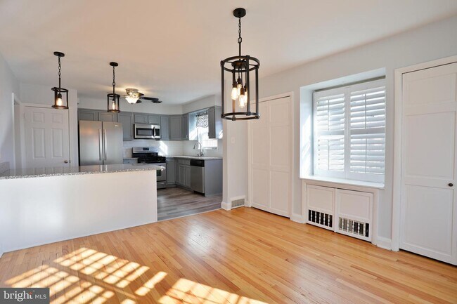 Foto del edificio - 8209 Pleasant Plains Rd