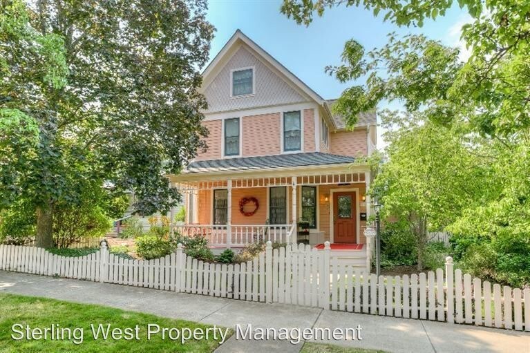 Foto principal - 4 br, 4 bath House - 77 6th St.
