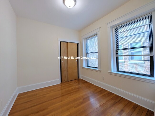 Building Photo - 1315 Commonwealth Ave