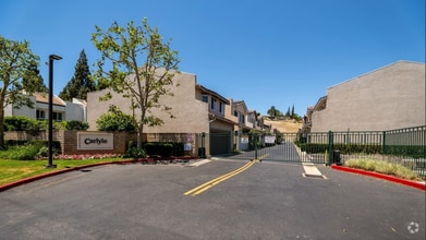 Building Photo - 9001 Owensmouth Ave