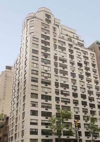 Building Photo - 920 Park Ave