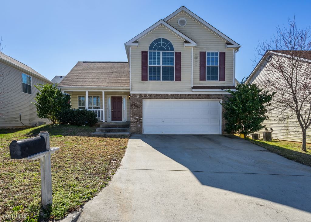 3381 Waggoner Pl, Rex, GA 30273 House Rental in Rex, GA