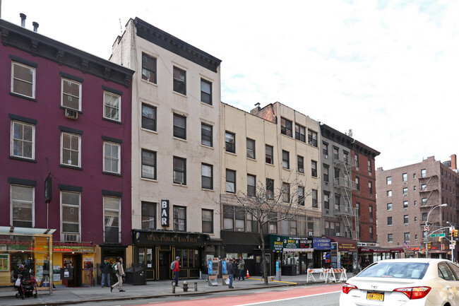 Building Photo - 364 W 23rd St