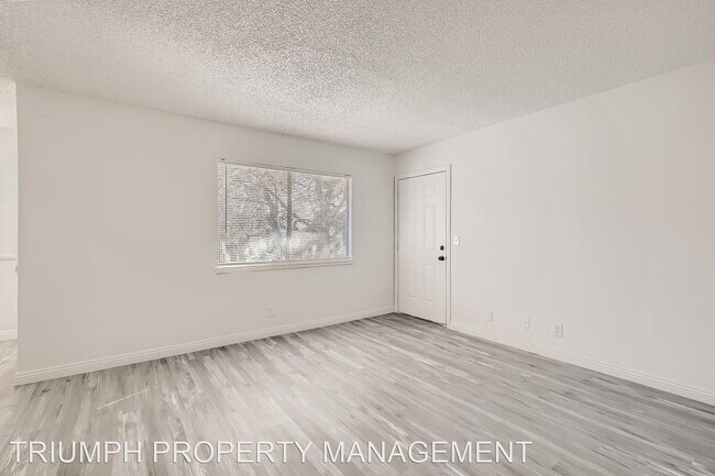 Building Photo - 2 br, 1 bath House - 4364 Tara Avenue Unit D