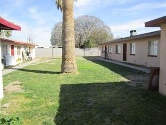 Building Photo - 2912-2916 E Granada Rd